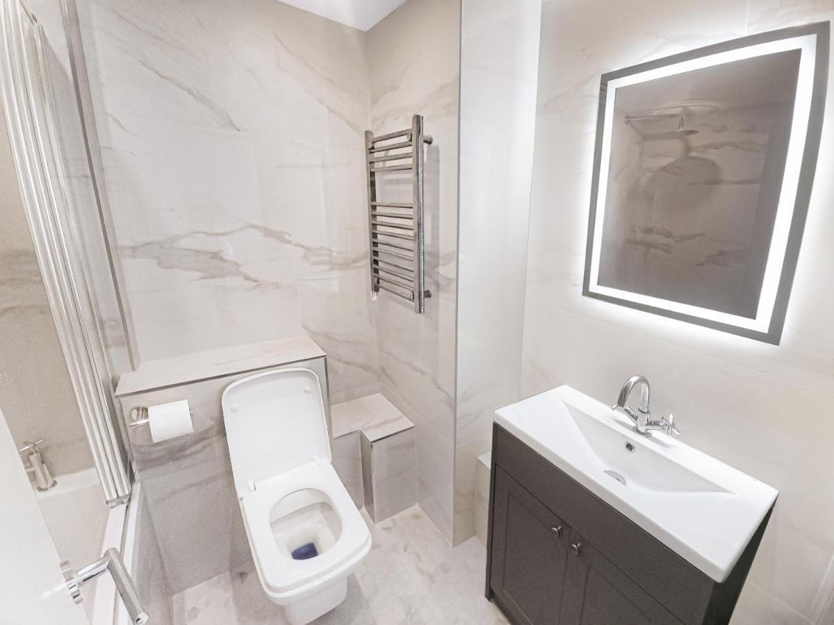 Chelsea Flat 10 Mins Harrods, Gym, Air Conditioning ลอนดอน ภายนอก รูปภาพ